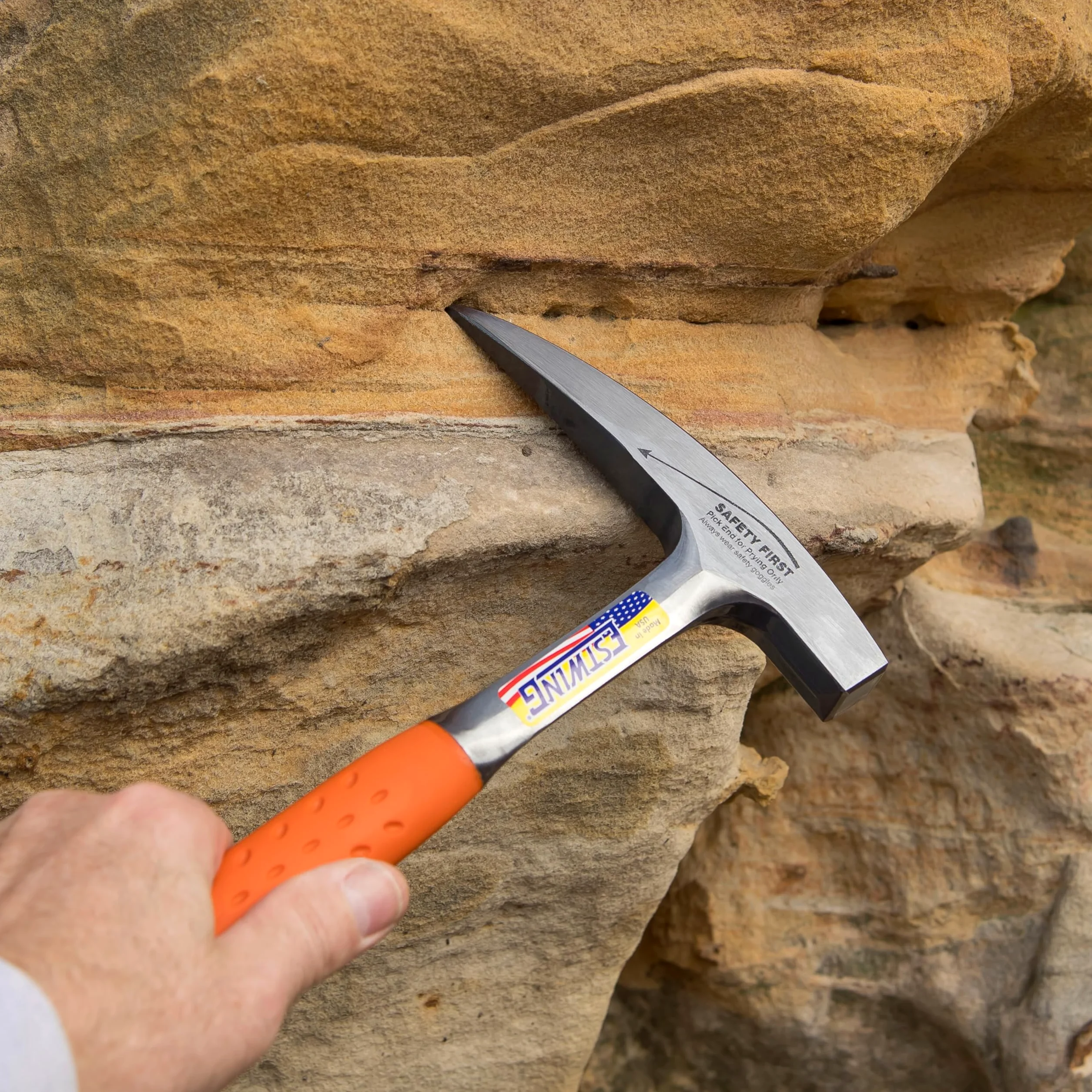 ESTWING Rock Pick - Martello geologico con punta appuntita e impugnatura per riduzione degli urti, 623 g, arancione