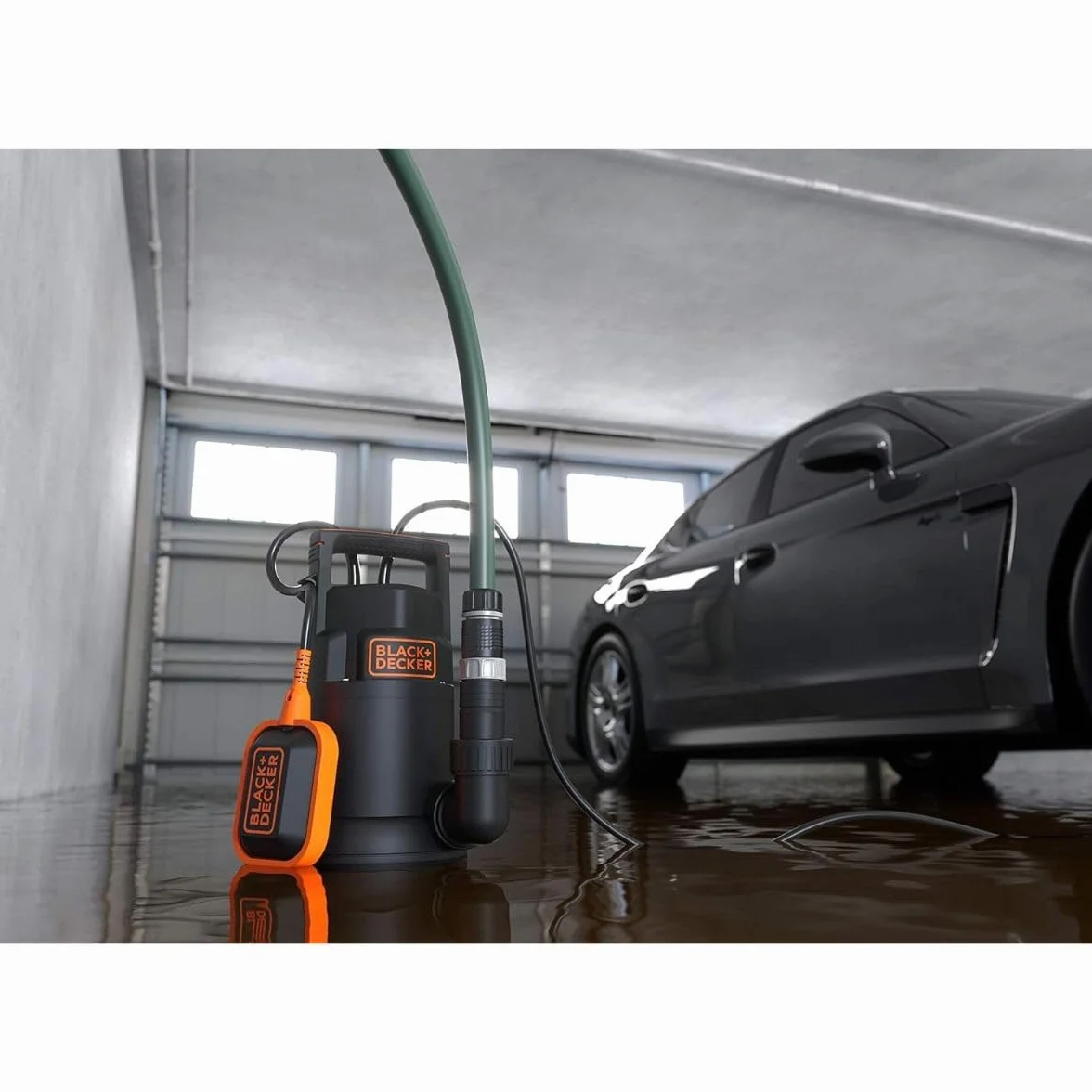 BLACK+DECKER Pompa Immersione BXUP750PTE per Acque Chiare e Scure (750 W, Portata max. 13.000 l/h, Prevalenza max. 8 m)