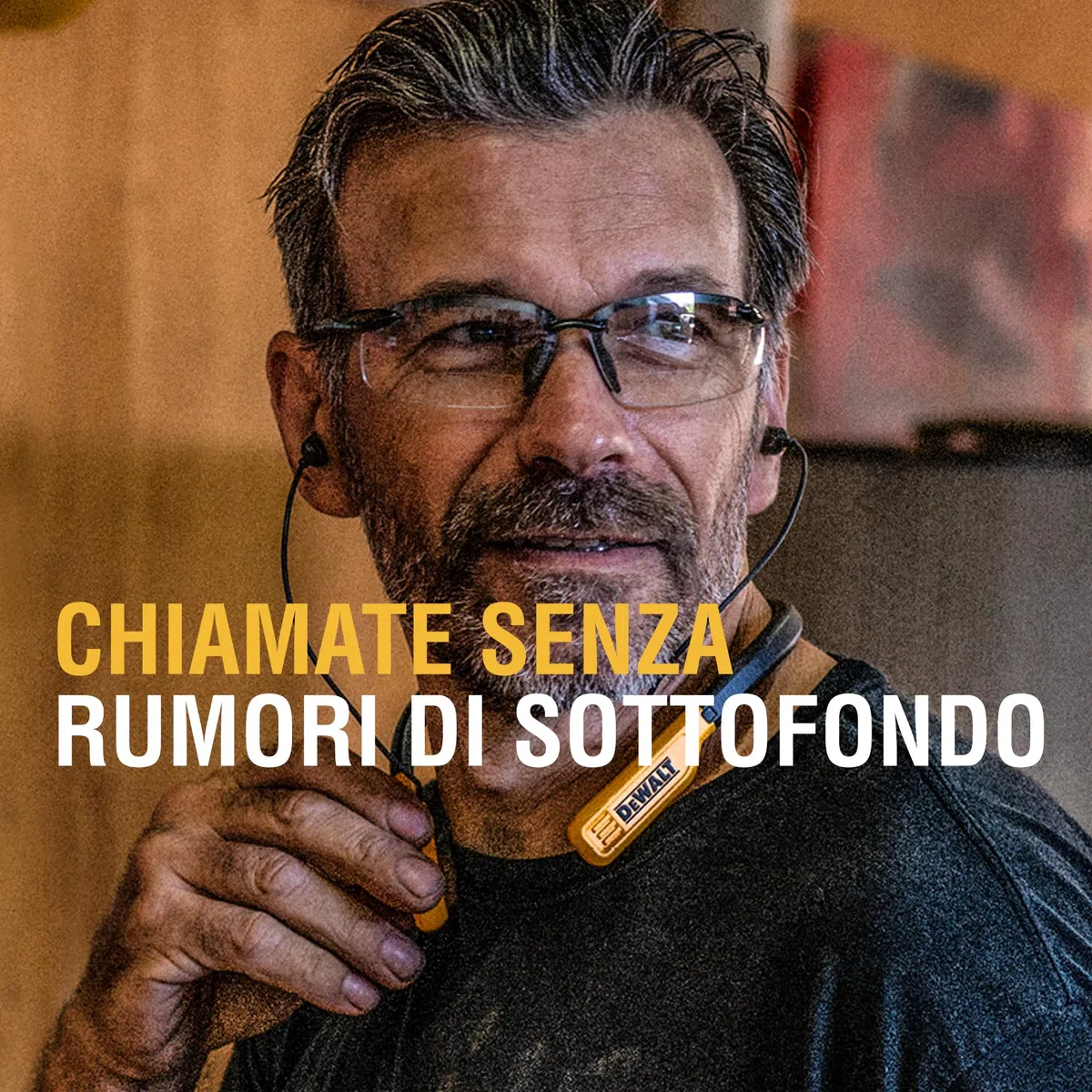 DEWALT Cuffie Bluetooth Heavy Duty con Nackenband, Auricolari Wireless da Collo con 30 Ore di Riproduzione, Isolamento Rumore, Magnetiche, Microfono Integrato, Ideali per Jobsite
