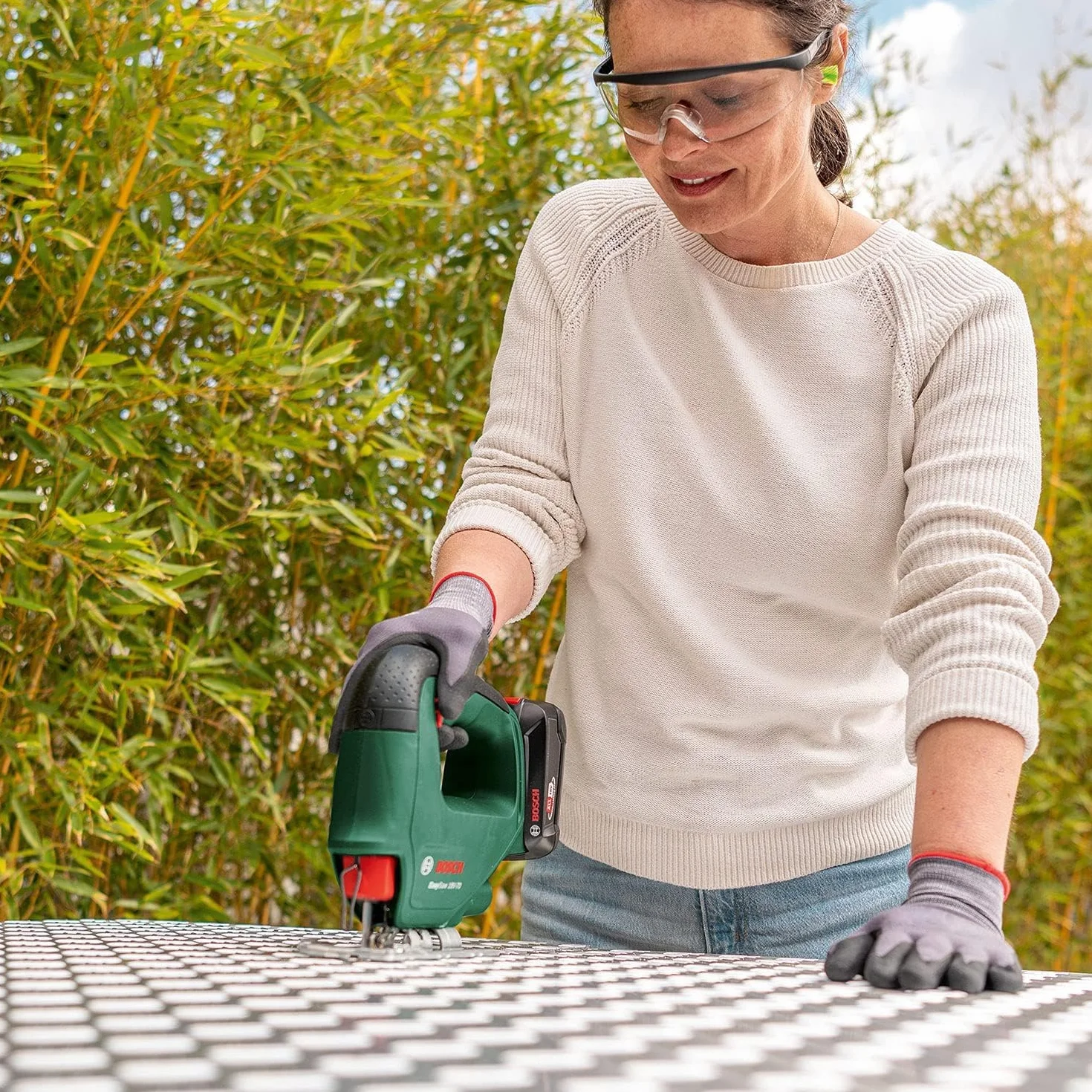 Bosch Seghetto alternativo a batteria EasySaw 18V-70 (senza batteria, sistema da 18 volt, confezione in cartone)
