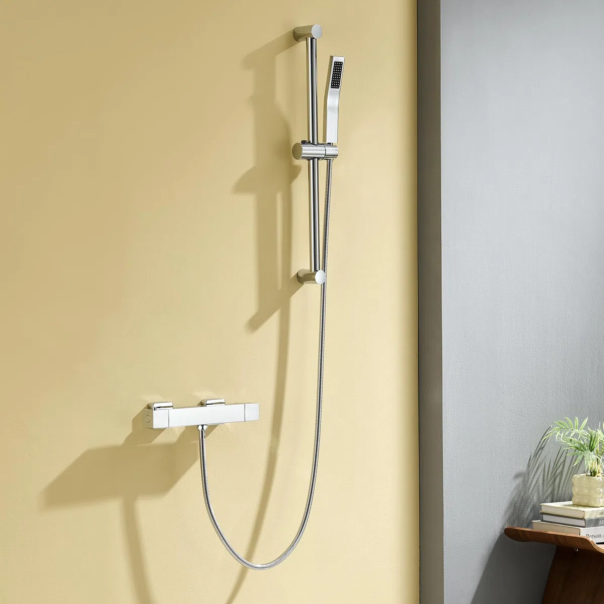 Auralum Miscelatore Termostatico Doccia Cromato Rettangolare, Rubinetto Doccia da Muro Esterno, Miscelatore Doccia con Deviatore per Asta Doccia Saliscendi con Soffione e Doccetta, per Vasca da Bagno