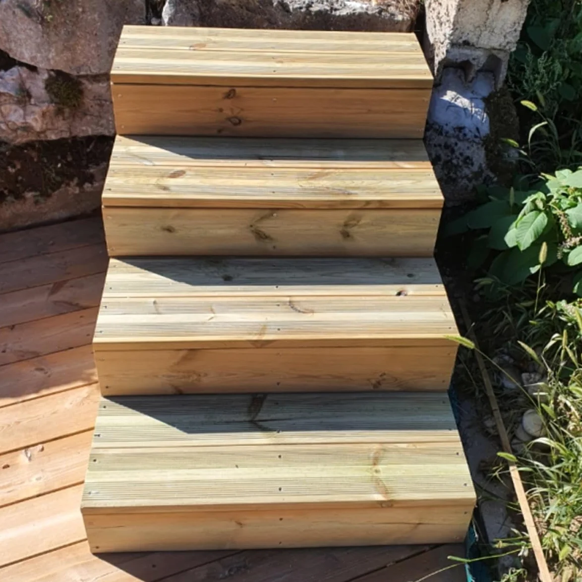 Gradino modulare,Gradino in Legno per accedere ad una Porta o per creare una Scala- Vinuovo - 2 tavole l80 cm H17 cm