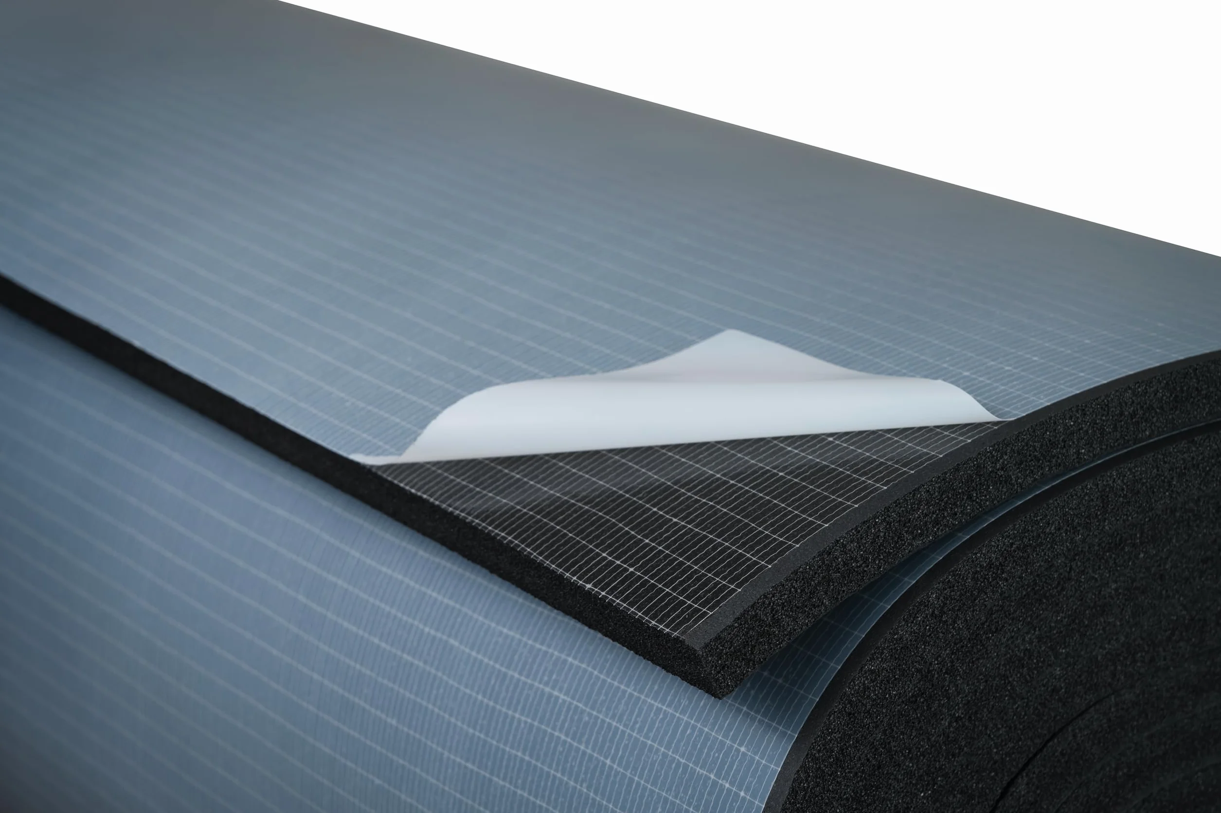 ArmaFlex HOME - Tappetino isolante autoadesivo, 10 mm, 5 m x 1 m, in schiuma elastomerica flessibile per isolamento termico e acustico, per camper, barche, casa e fai da te, 10/19/25/32 mm