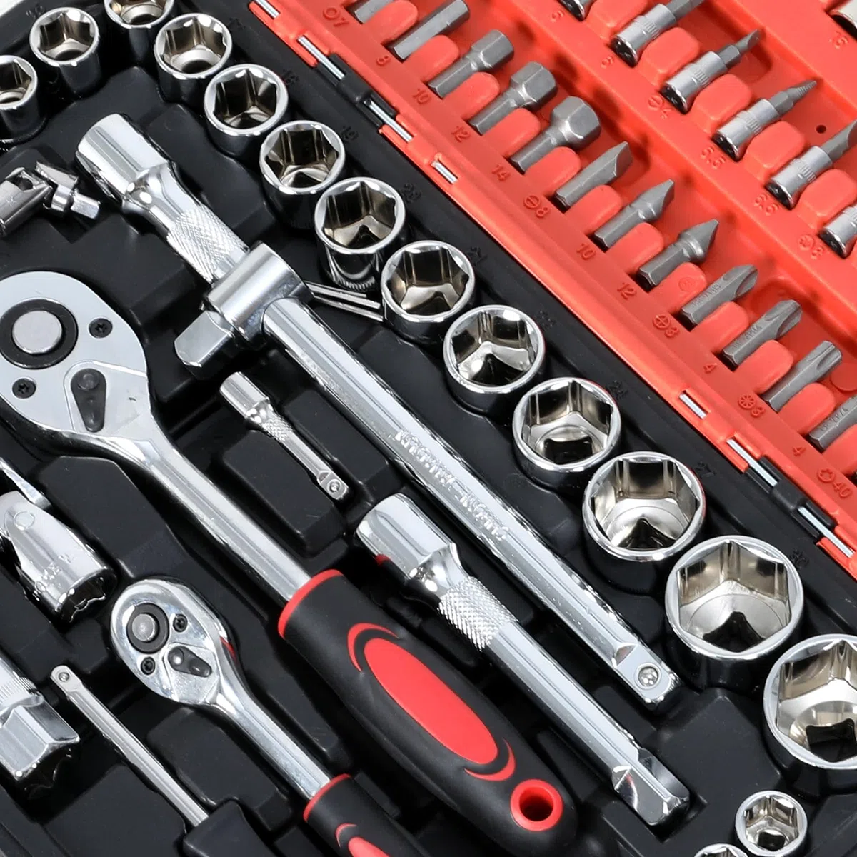 ISE 108 Pezzi Cassetta Attrezzi Completa, Set Attrezzi da Lavoro Include Cacciaviti, Accessori, Chiavi a Bussola e Chiavi a Cricchetto, Ideale per Fai da Te e Uso Domestico
