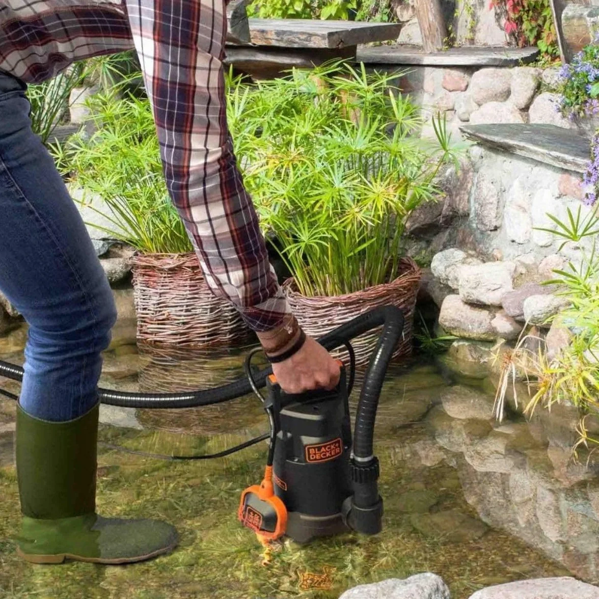 BLACK+DECKER Pompa Immersione BXUP750PTE per Acque Chiare e Scure (750 W, Portata max. 13.000 l/h, Prevalenza max. 8 m)