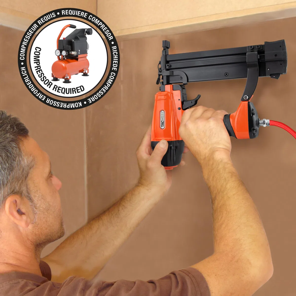 Tacwise 1804 Chiodatrice/Graffatrice Pneumatica 2 in 1 con 1000 Chiodi Tipo 18G / 30 mm e 800 Punti Tipo 90/25 mm